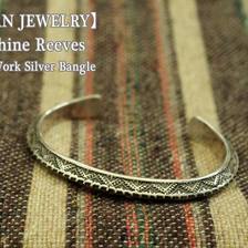 Navajo Sunshine Reeves スタンプワークバングル画像