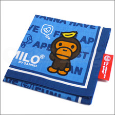 A BATHING APE BABY MILO by SANRIO 名前ハンカチ BLUE画像