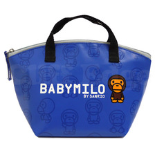 A BATHING APE BABY MILO by SANRIO クールランチバッグ BLUE画像