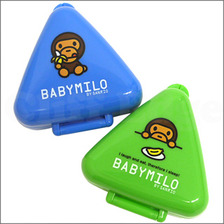 A BATHING APE BABY MILO by SANRIO おにぎりケース画像