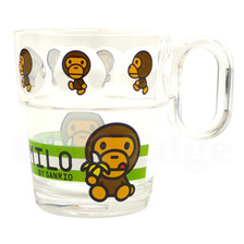 A BATHING APE BABY MILO by SANRIO アクリルマグカップ画像