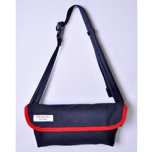 STRAW BALE DESIGN &times; CRANK VIXEN SMALL MESSENGER FANNY PACK画像