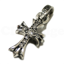CHROME HEARTS CHクロス ベビー チャーム パヴェダイヤモンド SILVER画像