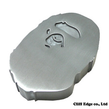 A BATHING APE APE HEAD PAPER WEIGHT SILVER画像