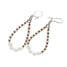 BINGO BROTHERS ビーズピアス WHITE画像