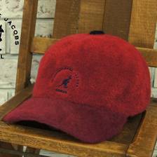 MARC JACOBS &times; KANGOL FURGORA キャップ画像