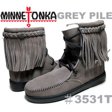 MINNETONKA Pile Laned Tramper Boot grey 3531T画像
