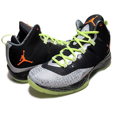 NIKE JORDAN SUPER. FLY 2 "Christmas" blk/t.org -slv 640315-025画像