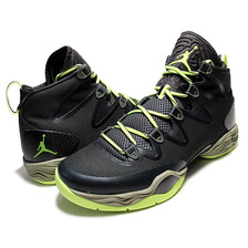NIKE AIR JORDAN XX8 SE sequoia/volt ice-blk-mdmkhk 616345-305画像