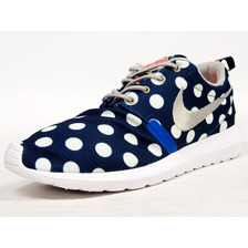 NIKE ROSHERUN NM CITY QS "RIO DE JANEIRO" "LIMITED EDITION for NONFUTURE" NVY/GRY/DOT 667632-400画像
