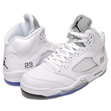NIKE AIR JORDAN V RETRO "METALLIC SILVER" blk/argent metallique/noir 136027-130画像