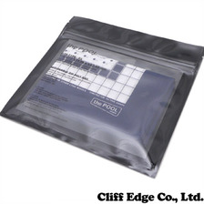 the POOL aoyama TILE BANDANA NAVY画像