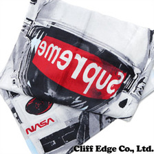 Supreme Astronaut Beach Towel画像