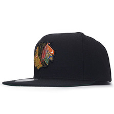 Mitchell & Ness CHICAGO BLACKHAWKS SOLID LOGO SNAPBACK BLACK LVMNCBH061画像