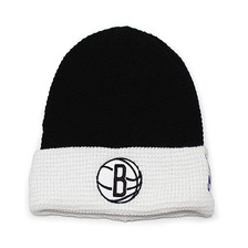 adidas BROOKLYN NETS NBA TEAM CUFFED KNIT BEANIE BLACKxWHITE LVADBKN015画像