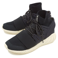 adidas TUBULAR DOOM PK PRIMEKNIT / CORE BLACK/CORE BLACK/CREAM WHITE S74921画像