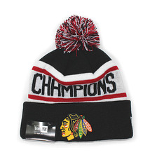 NEW ERA CHICAGO BLACKHAWKS POM CHAMPIONS THE-COACH KNIT BEANIE BLACKxWHITE LVNECBH126画像
