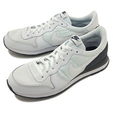 NIKE INTERNATIONALIST WHITE/WHITE-DARK GREY 828041-100画像