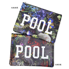 the POOL aoyama &times; AMKK POOL CLUTCH BAG画像