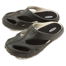 KEEN Shanti Arts MEN Beluga Pyramid 1014839画像