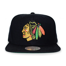 Mitchell & Ness CHICAGO BLACKHAWKS BASIC SOLID LOGO SNAPBACK BLACK LVMNCBH066画像