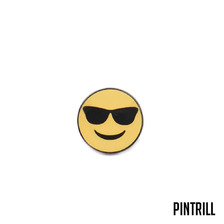 PINTRILL SUNGLASSES FACE PIN YELLOW画像