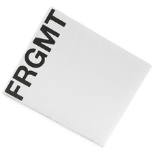SACAI &times; Fragment Design FRGMT MIGHTY WALLET WHITE画像