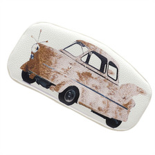 UNDERCOVER &times; SiLLYTHING( GRACECAR POUCH画像