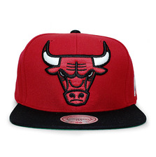 Mitchell & Ness CHICAGO BULLS 2T XL LOGO SNAPBACK REDxBLACK LVMNCHB313画像