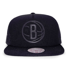 Mitchell & Ness BROOKLYN NETS TONAL D/M TRUCKER MESH CAP BLACK LVMNBKN135画像