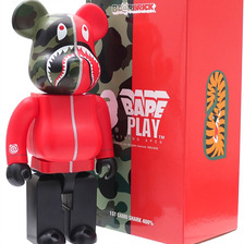 A BATHING APE &times; MEDICOM TOY 1ST CAMO SHARK BE@RBRICK 400% RED画像