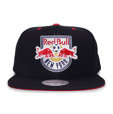 Mitchell & Ness NEW YORK RED BULLS BASIC SOLID LOGO SNAPBACK BLACK ECMNNRB005画像