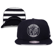 Mitchell & Ness CHICAGO BLACKHAWKS 33-34 STANLEY CUP SNAPBACK BLACK LVMNCBH075画像