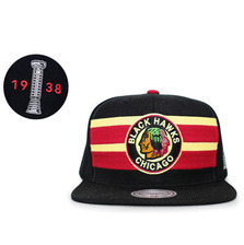 Mitchell & Ness CHICAGO BLACKHAWKS 37-38 STANLEY CUP SNAPBACK BLACK LVMNCBH070画像