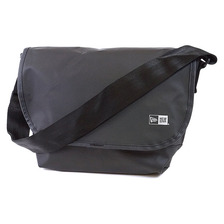 NEW ERA TARPAULIN SHOULDER BAG 11404159画像