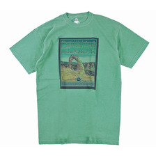 American Backcountry DELICATE ARCH NP画像