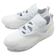 Reebok CLASSIC FURYLITE SLIP ON EMB WHITE/BLACK BD4882画像