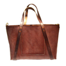 CHARLIE BORROW OAK BARK TANNED LEATHER &times; HAND STITCH WHOLE CUT TOTE/MADE IN ENGLAND/dark stain CB015画像