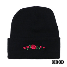 KROD ROSE BEANIE BLACK画像
