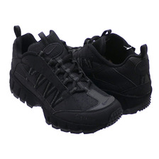 NIKE &times; Supreme AIR HUMARA '17 BLACK/BLACK 924464-001画像