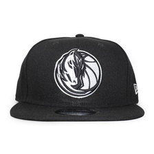 NEW ERA DALLAS MAVERICKS SNAPBACK BLACK NRNE70353684画像
