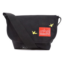 Manhattan Portage &times; Mark Gonzales CASUAL MESSENGER BAG MP1605JRMG画像