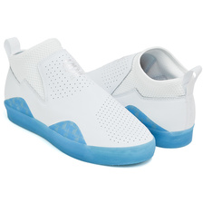 adidas &times; Fucking Awesome 3ST.002 "NA-KEL SMITH" FTWWHT / LTBLUE / FTWWHT BB7001画像