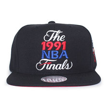 Mitchell & Ness BULLS NBA FINALS 1991スナップバックキャップBLACK CNFMNCHB308画像