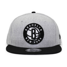 NEW ERA BROOKLYN NETS スナップバックキャップ GREYxBLACK NRNE70353672画像