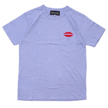 Bianca Chandon NYC Lips Pocket T-Shirt DUSK画像