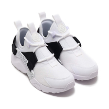 NIKE W AIR HUARACHE CITY LOW PRM WHITE/WHITE-BLACK-TOTAL ORANGE AO3140-100画像