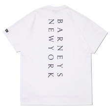BARNEYS NEWYORK ATMOS MEETS BARNEYS NEW YORK TEE WHITE画像
