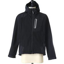 and wander stretch shell jacket画像