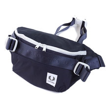 FRED PERRY BODY BAG F9555画像